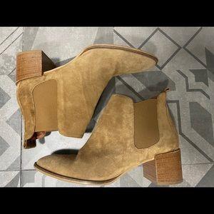 Camel Tan Suede Everlane Booties